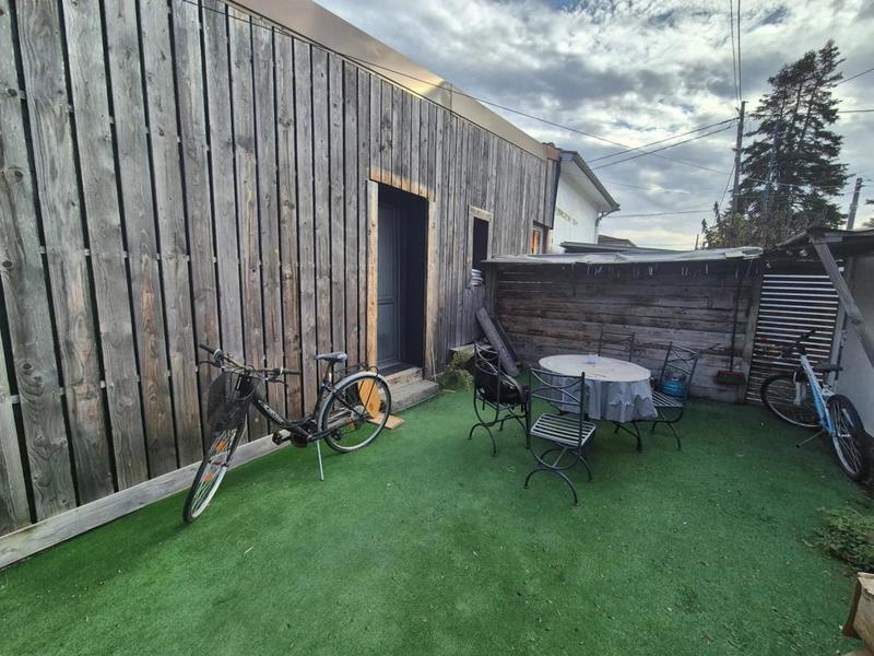 Immeuble - 350 m² - 10 pièces