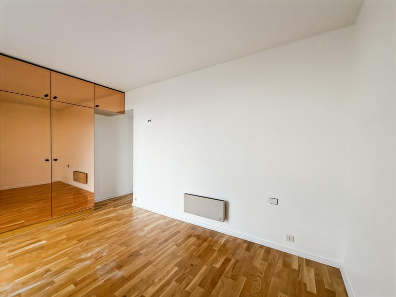 Appartement - 98 m² - 5 pièces