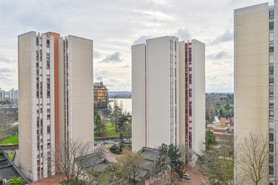 Appartement - 94 m² - 4 pièces