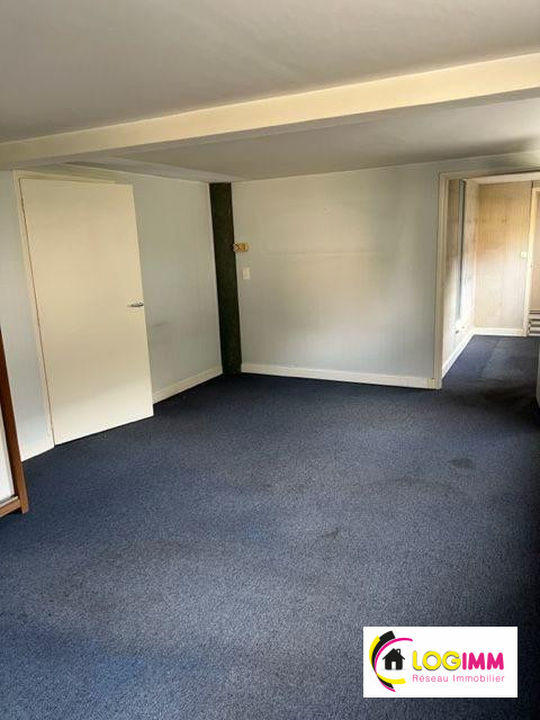 Bureau - 100 m² - 5 pièces