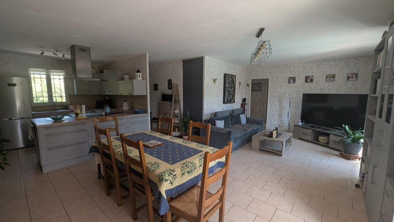 Villa - 90 m² - 4 pièces