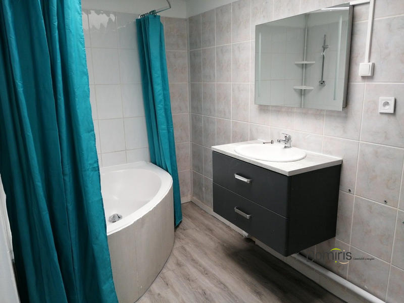 Maison - 75 m² - 4 pièces