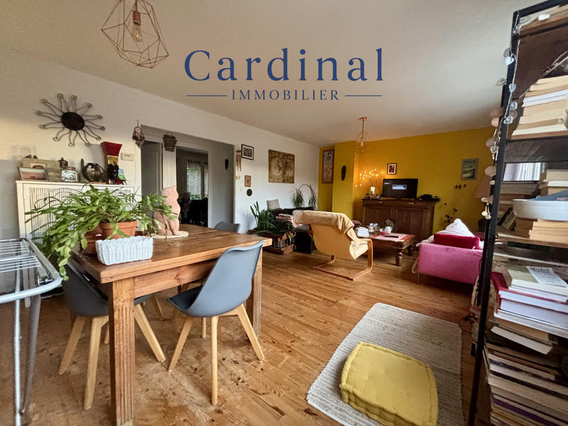 Maison - 83 m² - 5 pièces