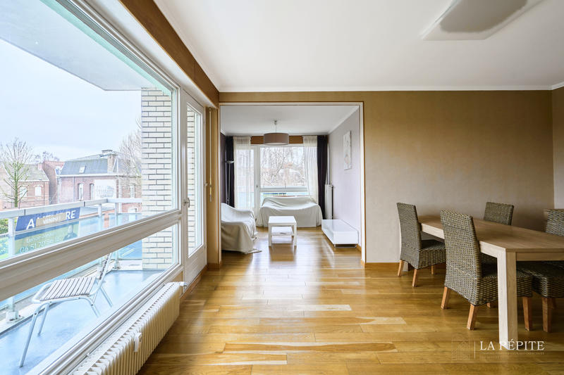 Appartement - 77 m² - 4 pièces