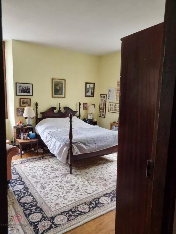 Maison - 212 m² - 12 pièces