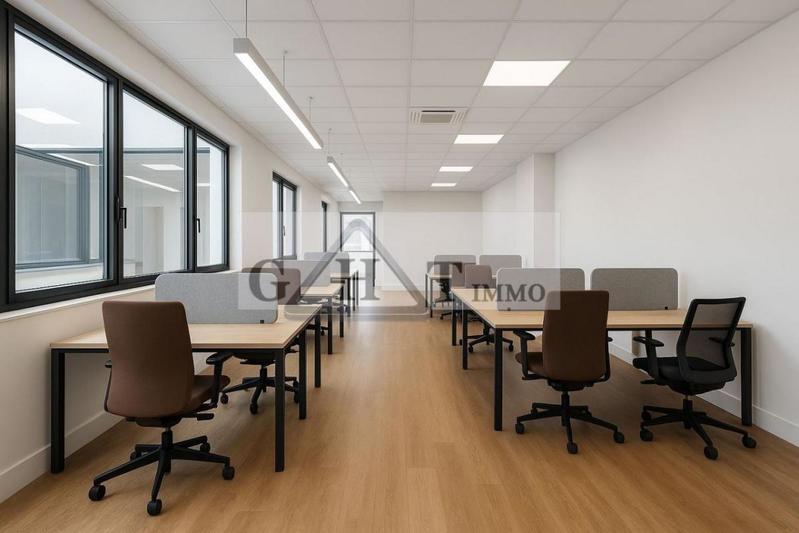 Bureau - 363 m²