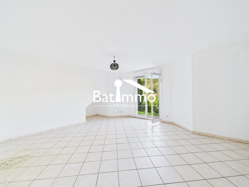 Maison - 211 m² - 7 pièces