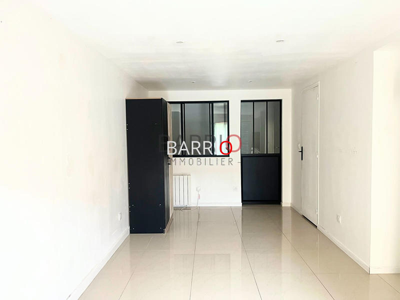 Appartement - 97 m² - 3 pièces