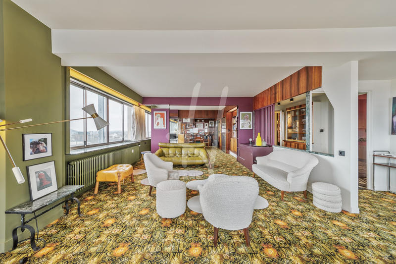 Appartement - 190 m² - 6 pièces