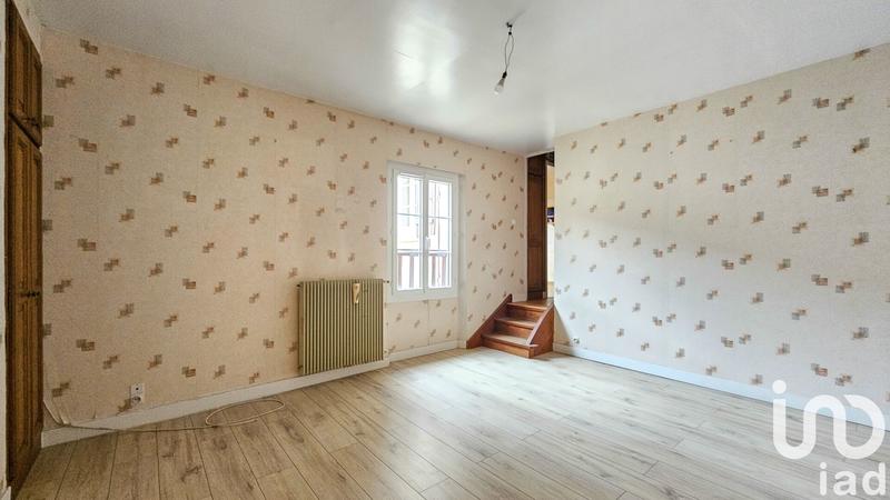 Maison - 224 m² - 9 pièces