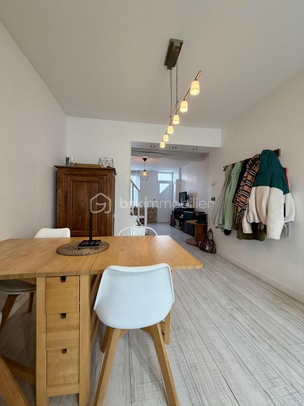 Immeuble - 75 m² - 4 pièces