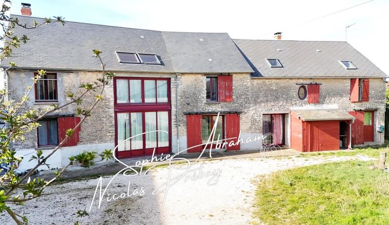 Maison - 242 m² - 7 pièces