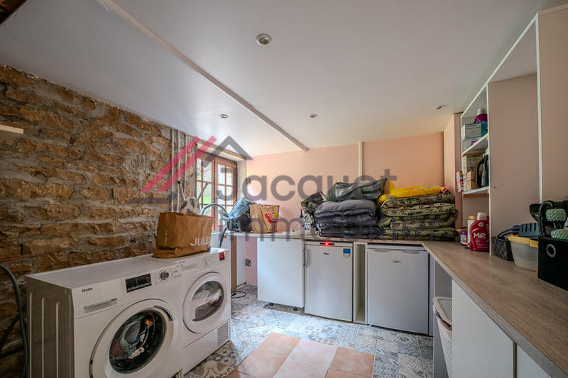 Maison - 143 m² - 6 pièces