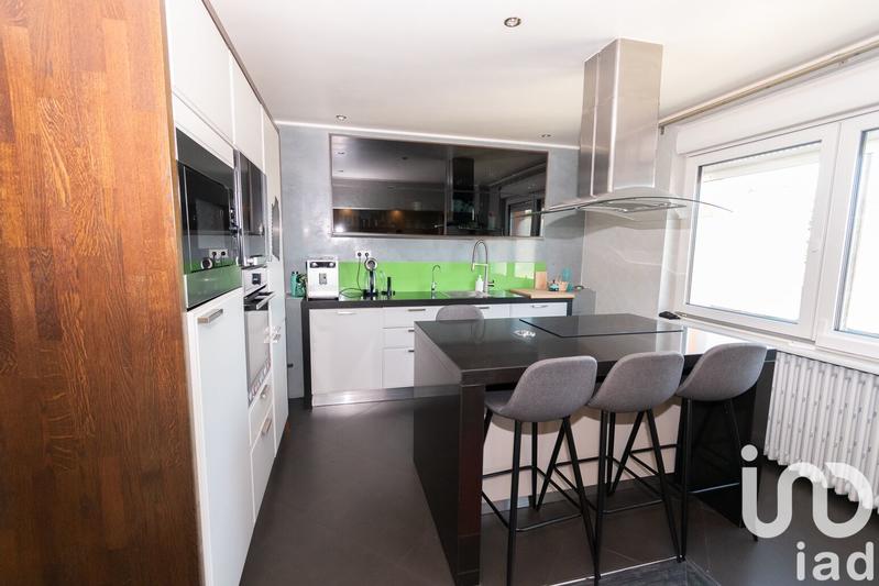 Maison - 142 m² - 6 pièces