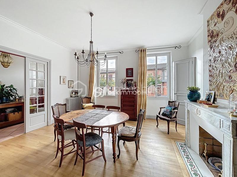 Maison ancienne - 244 m² - 9 pièces