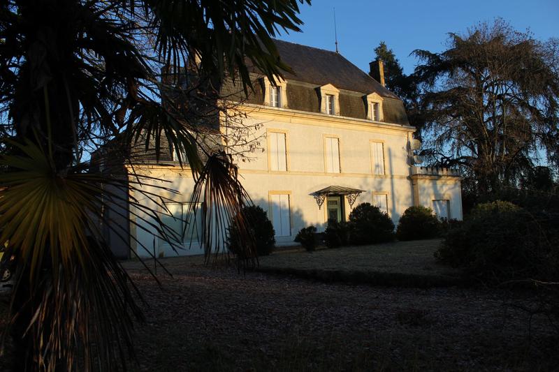 Maison traditionnelle - 720 m² - 19 pièces
