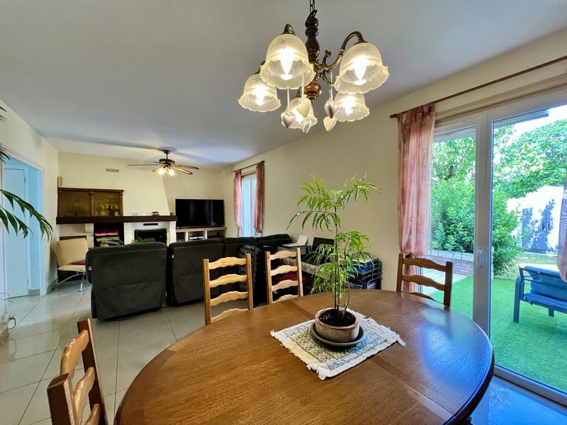 Maison - 105 m² - 5 pièces