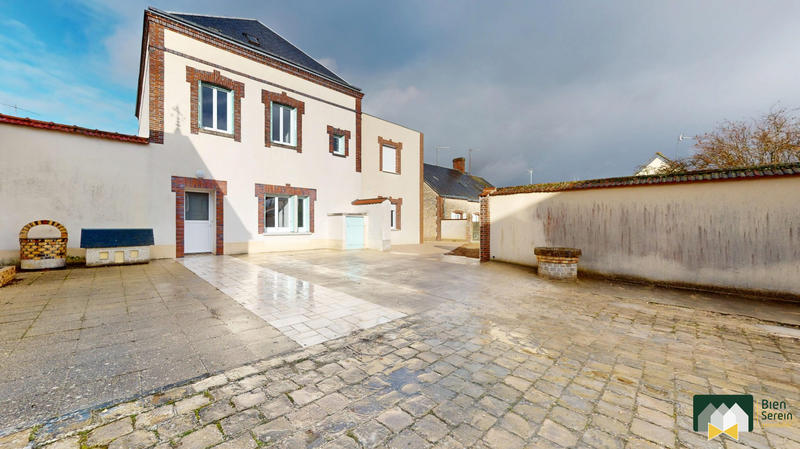 Maison - 167 m² - 8 pièces