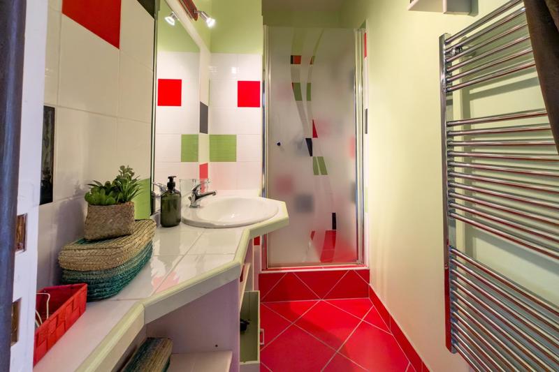 Maison - 600 m² - 15 pièces