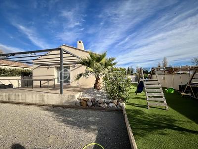 Maison - 84 m² - 4 pièces