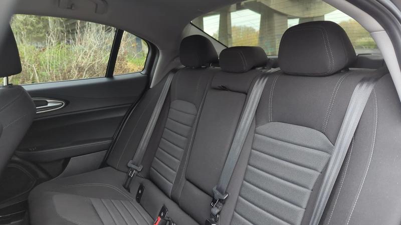 Alfa Romeo Giulia II 2.2 Jtd 136 At8 Edizione - Automatique