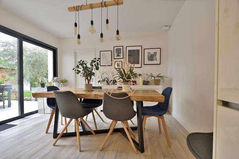 Maison contemporaine - 118 m² - 5 pièces