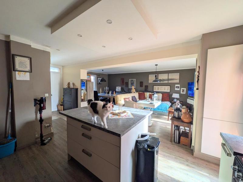 Maison - 97 m² - 4 pièces