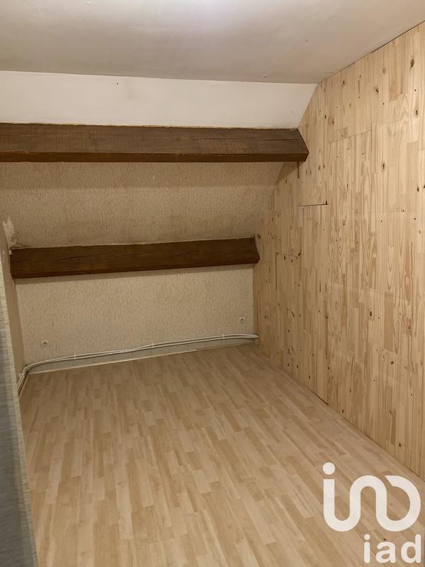 Maison - 200 m² - 7 pièces