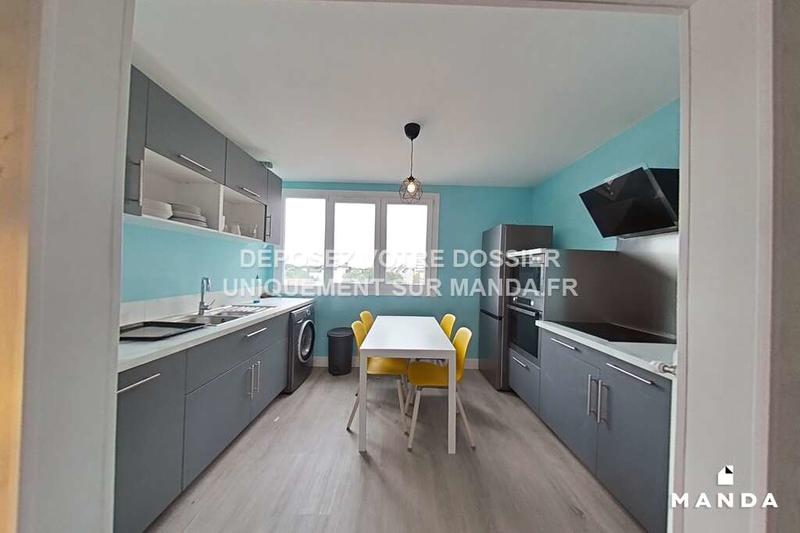 Chambre - 10 m² - 4 pièces