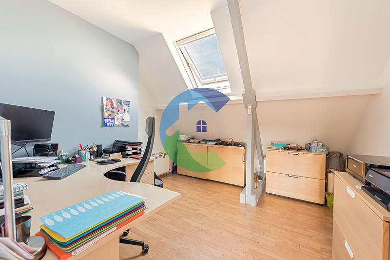 Maison - 150 m² - 7 pièces