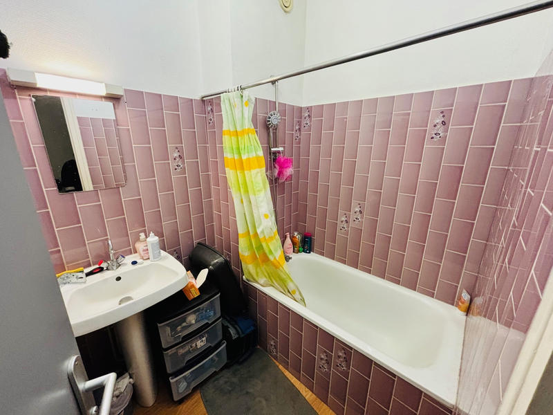 Appartement - 60 m² - 2 pièces