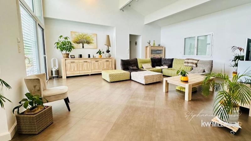 Maison - 158 m² - 6 pièces