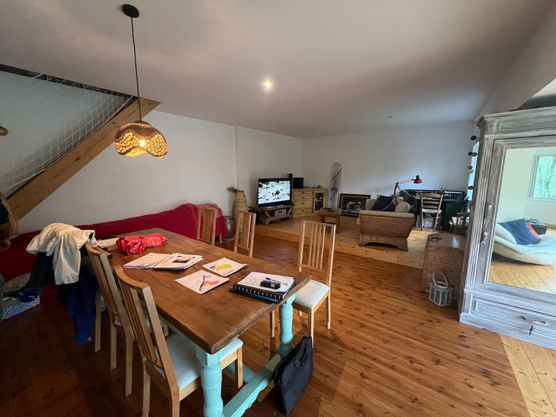 Maison - 95 m² - 4 pièces