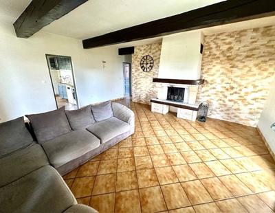 Maison - 120 m² - 5 pièces