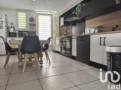 Maison de village - 180 m² - 7 pièces