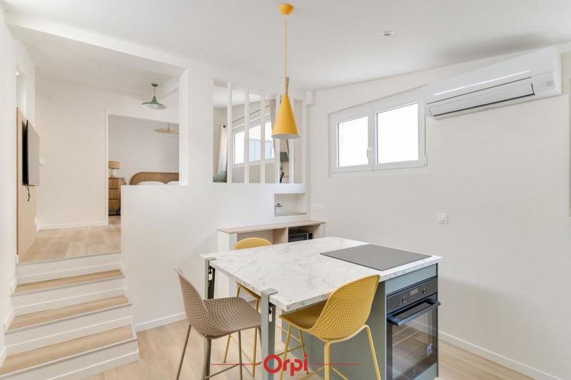 Loft - 38 m² - 2 pièces