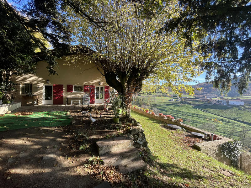 Maison - 96 m² - 4 pièces