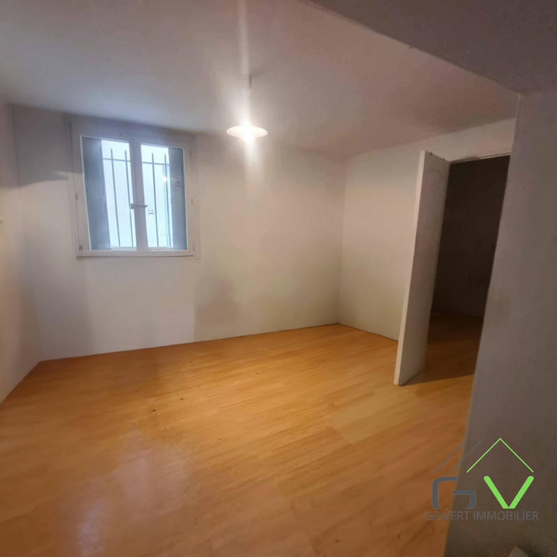 Local commercial - 48 m² - 2 pièces