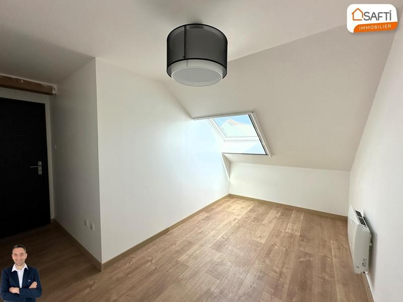 Maison - 357 m² - 12 pièces