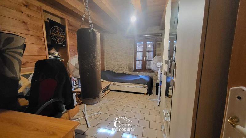 Maison - 206 m² - 7 pièces