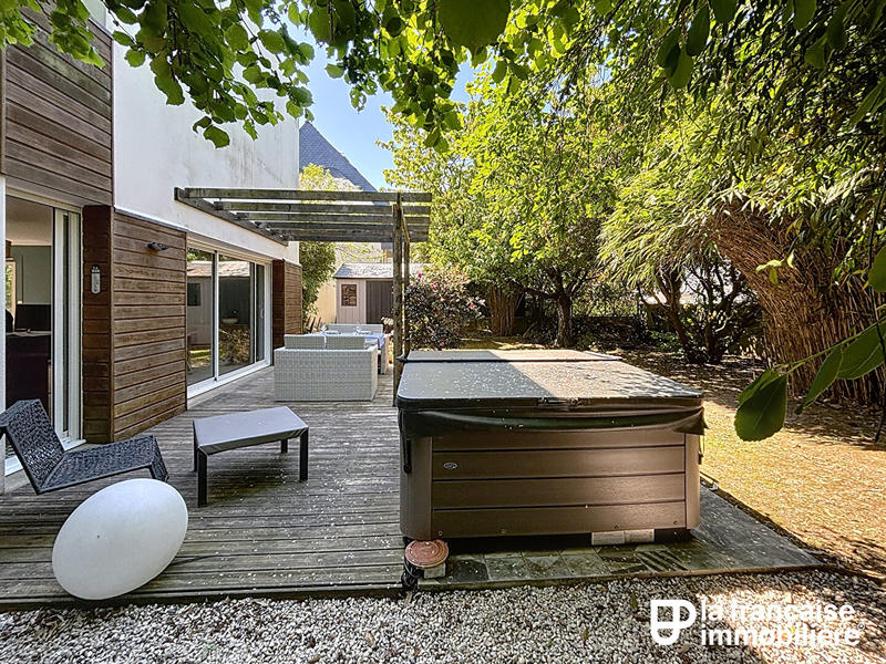 Maison - 142 m² - 5 pièces