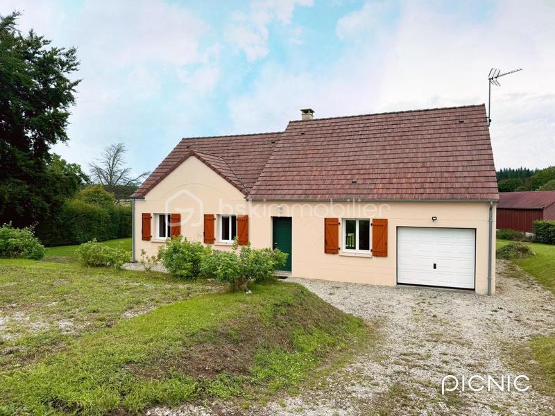 Maison traditionnelle - 95 m² - 5 pièces