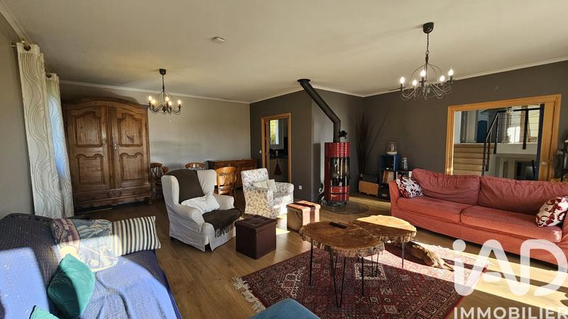 Maison - 164 m² - 8 pièces