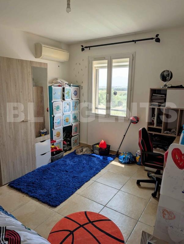 Maison traditionnelle - 112 m² - 6 pièces