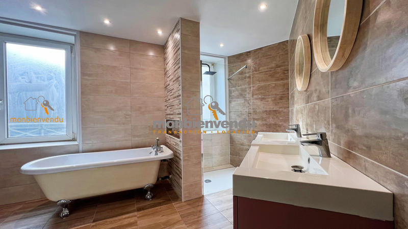 Maison - 127 m² - 4 pièces