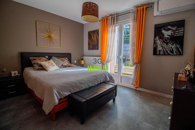 Villa - 163 m² - 7 pièces