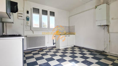 Maison - 80 m² - 3 pièces