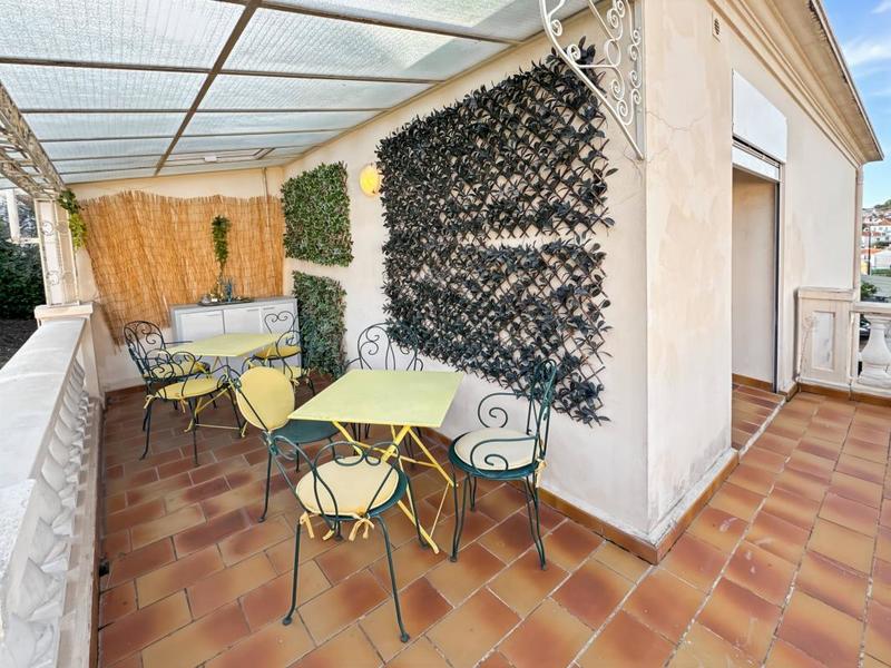 Maison - 182 m² - 5 pièces