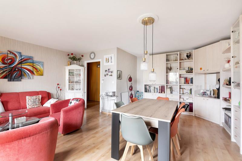 Appartement - 80 m² - 4 pièces