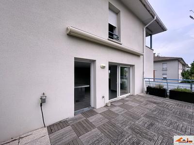 Appartement - 105 m² - 5 pièces